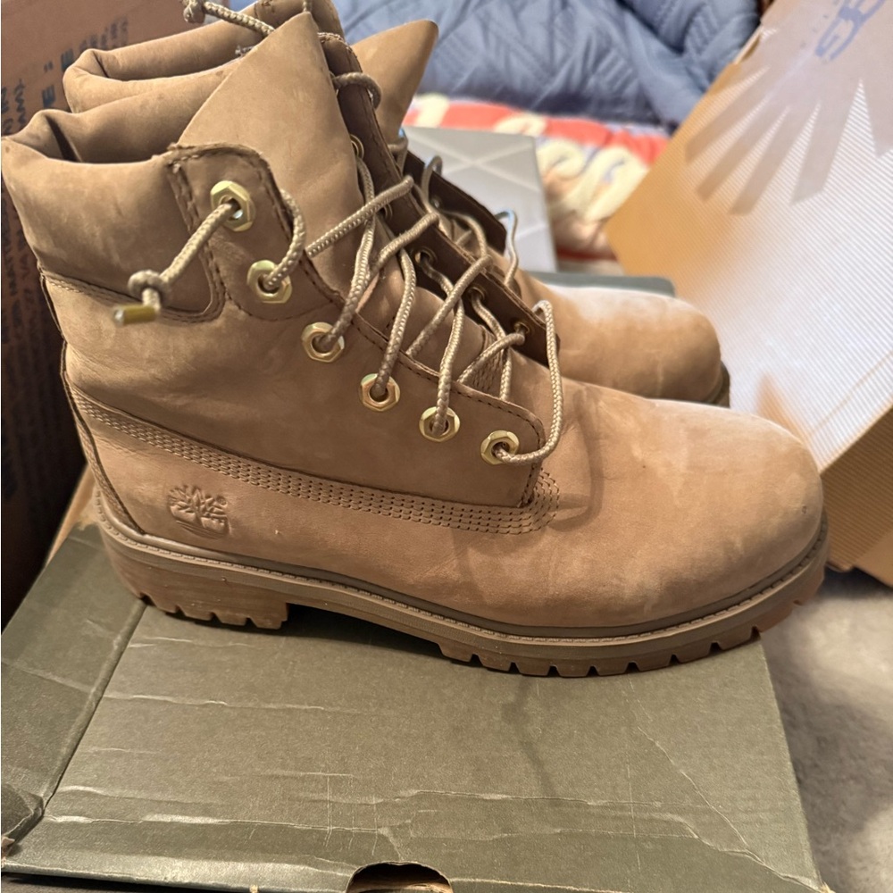 Timberlands - image 3